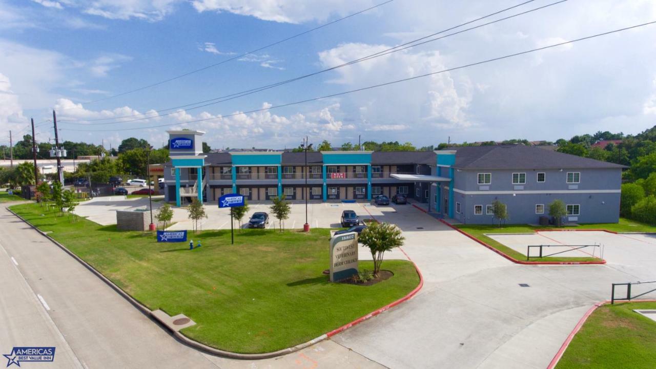 Americas Best Value Inn Houston Willowbrook Exterior foto